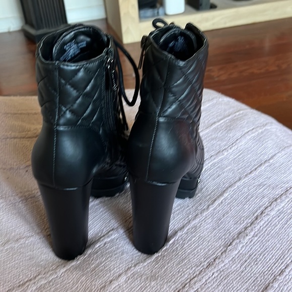 NWT. Size 9 Jessica Simpson black boots. - Picture 3 of 4